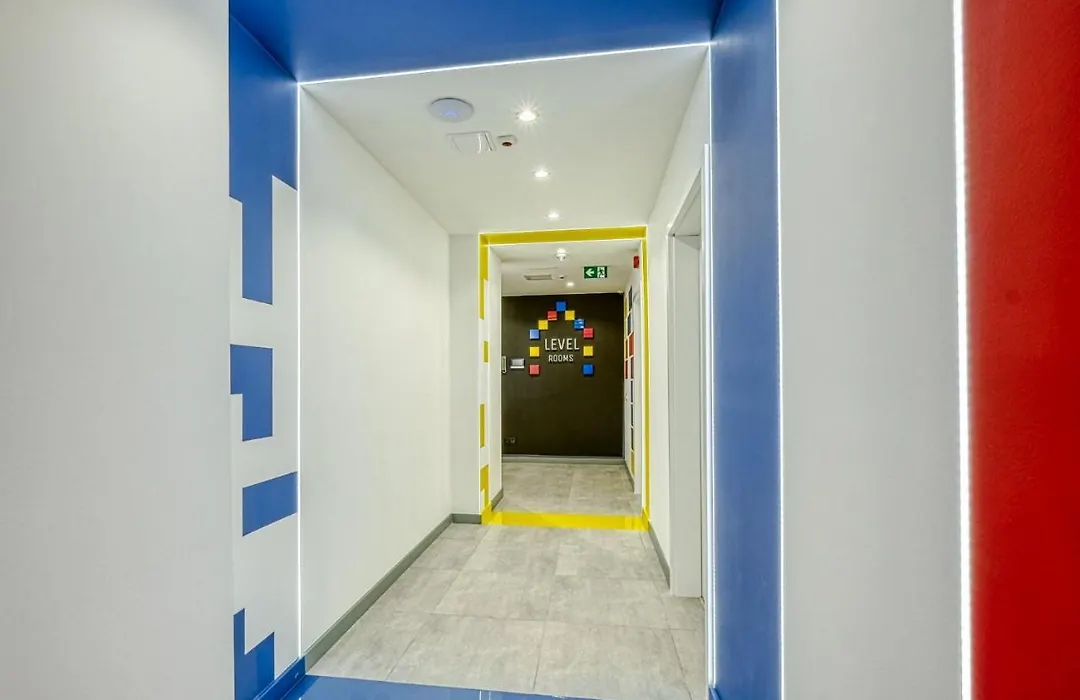 Level Rooms-1